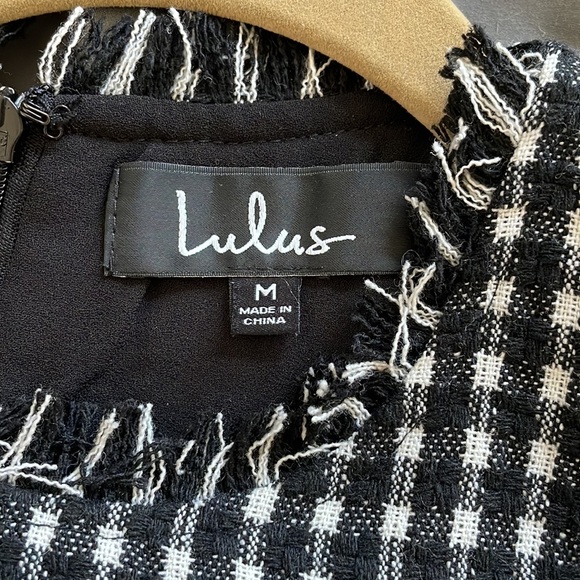 Black and White Mini Dress - Picture 4 of 4